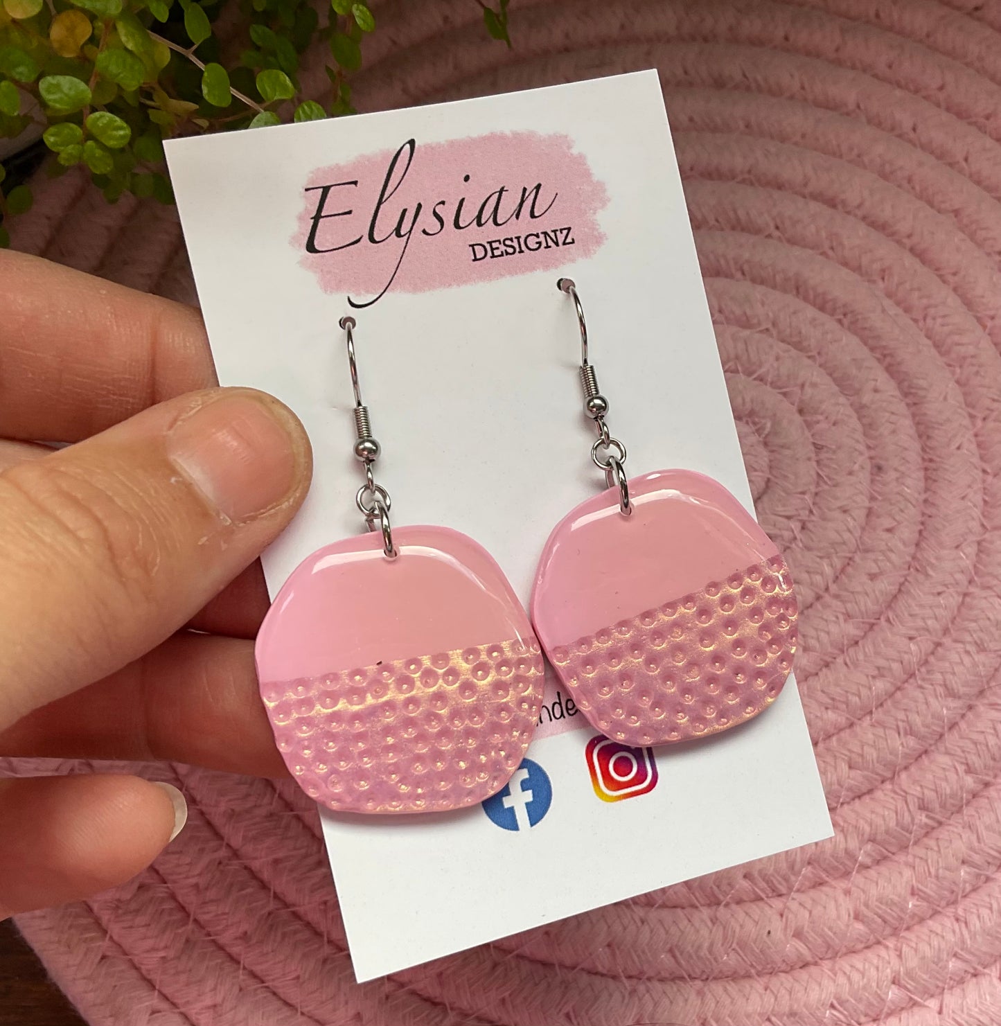 Pinkies – Baby Pink Glamour – Resin Earrings NZ