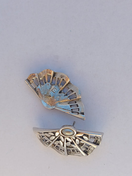 Fan Earrings - Studs (Vintage Avon)