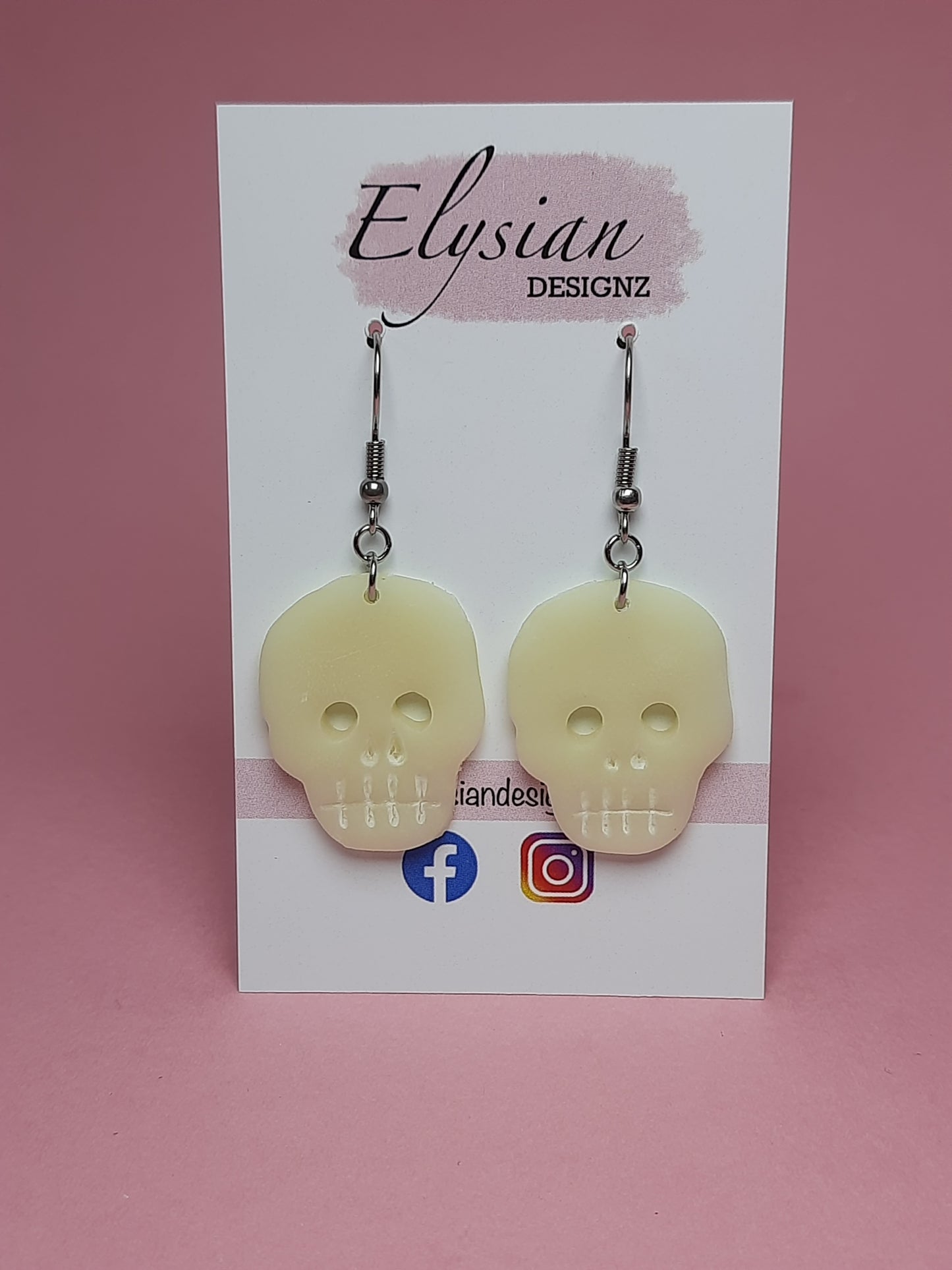 Glow in the Dark Skulls