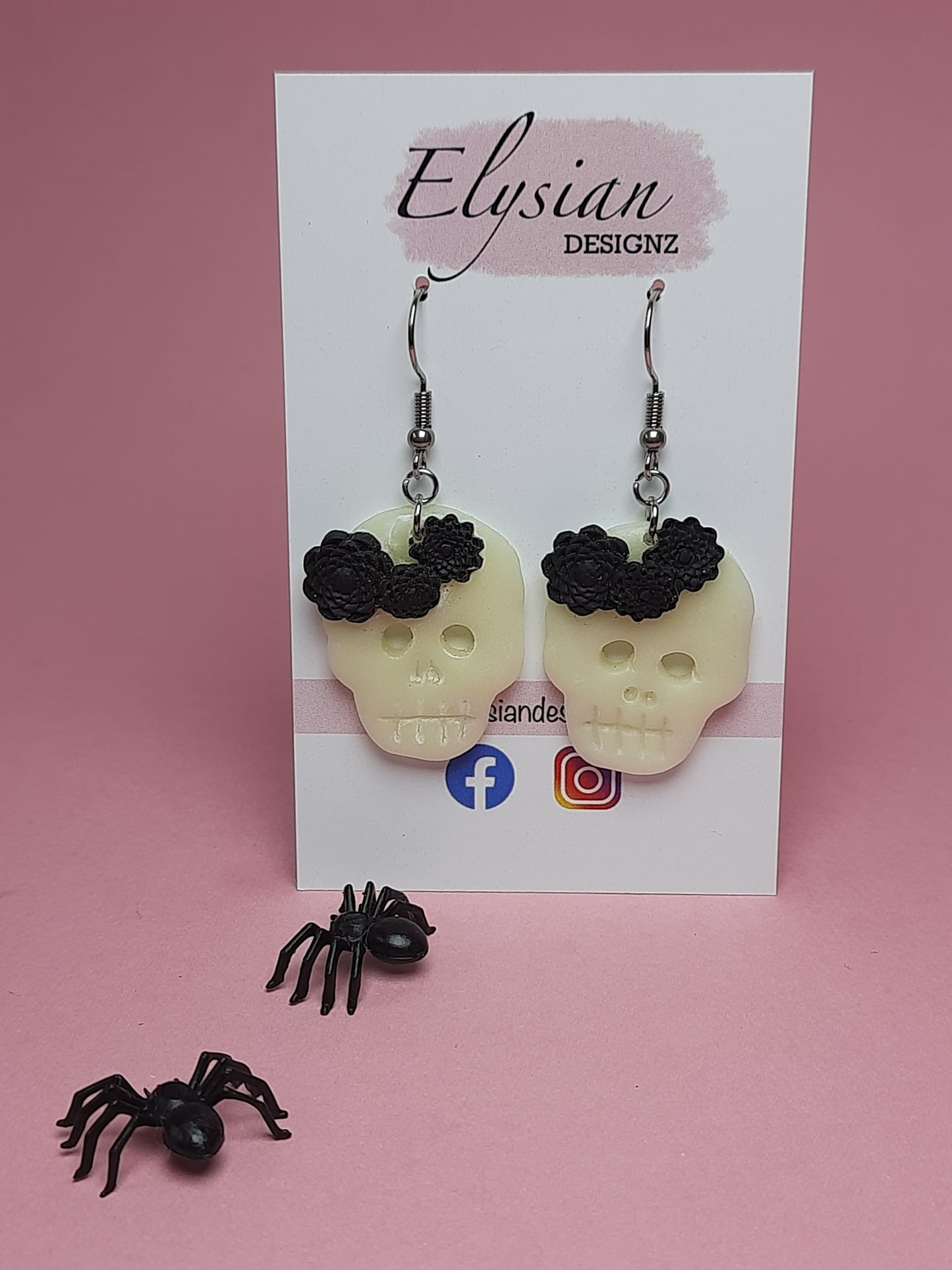 Glow in the Dark Skulls