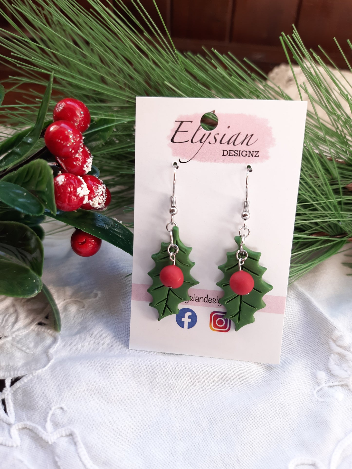 Holly Earrings – NZ Polymer Clay Earrings