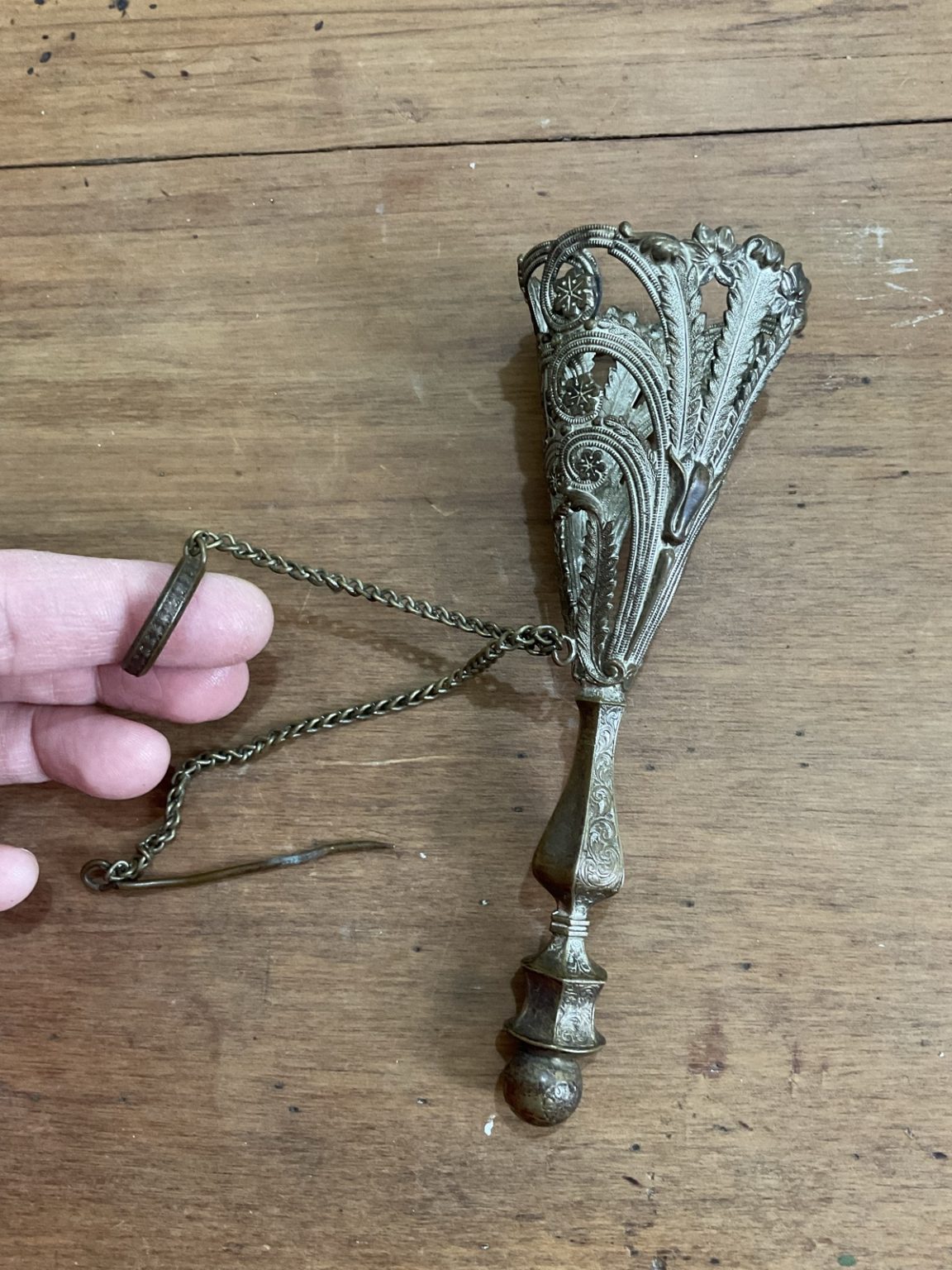 Vintage Ornate Tussie Mussie Posy Bouquet Holder with Chain & Pin