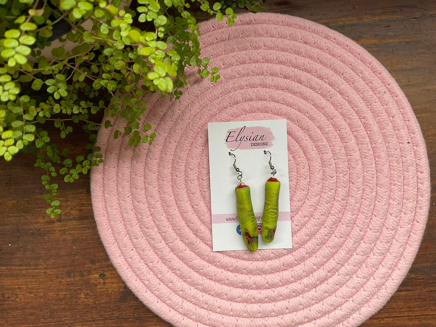 Zombie Fingers and Feet