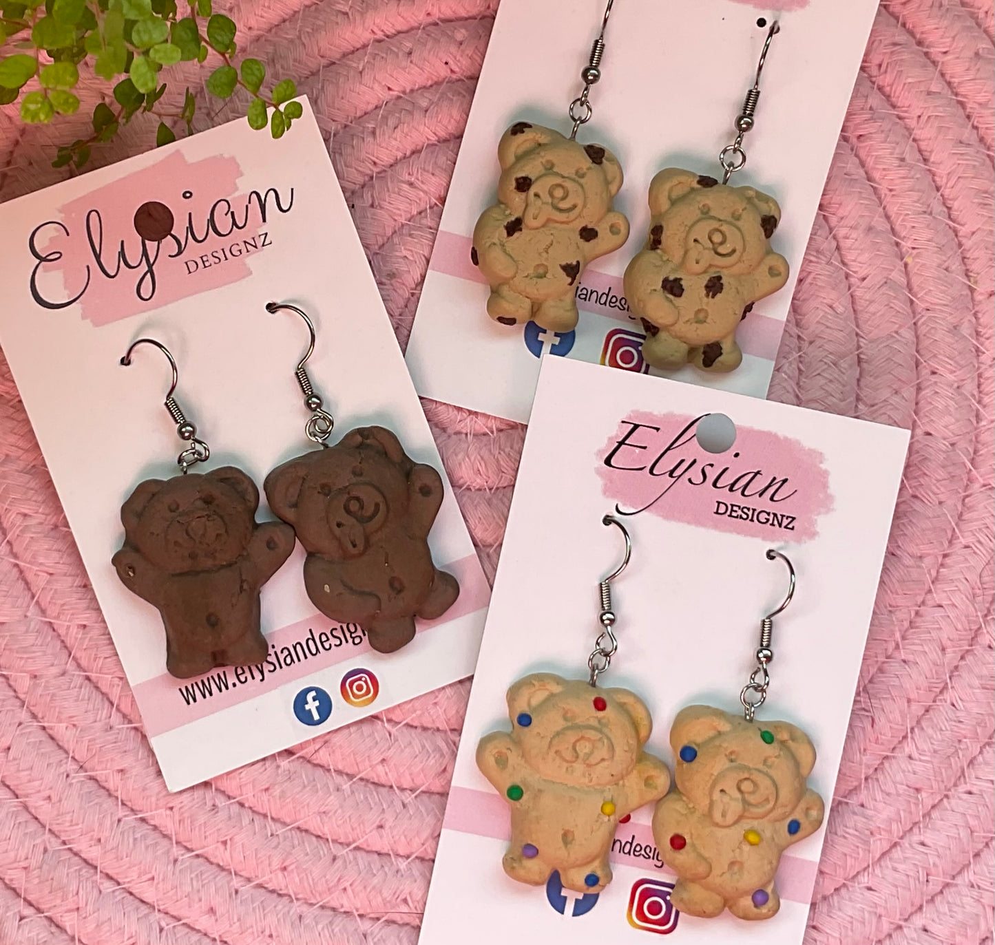 Tiny Teddies Danglies – NZ Polymer Clay Earrings