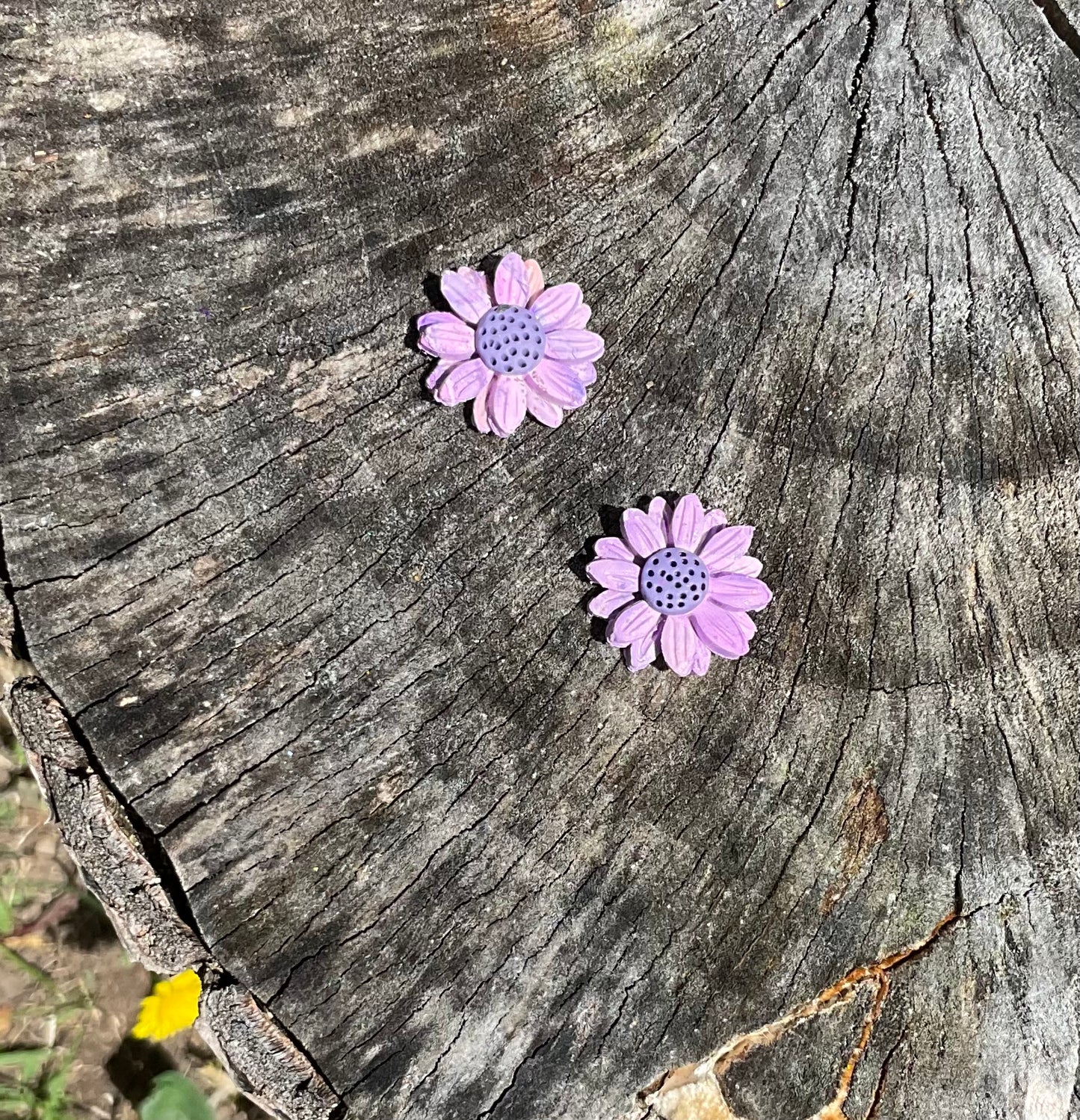 Dusky Daisies – Polymer Clay Earrings NZ