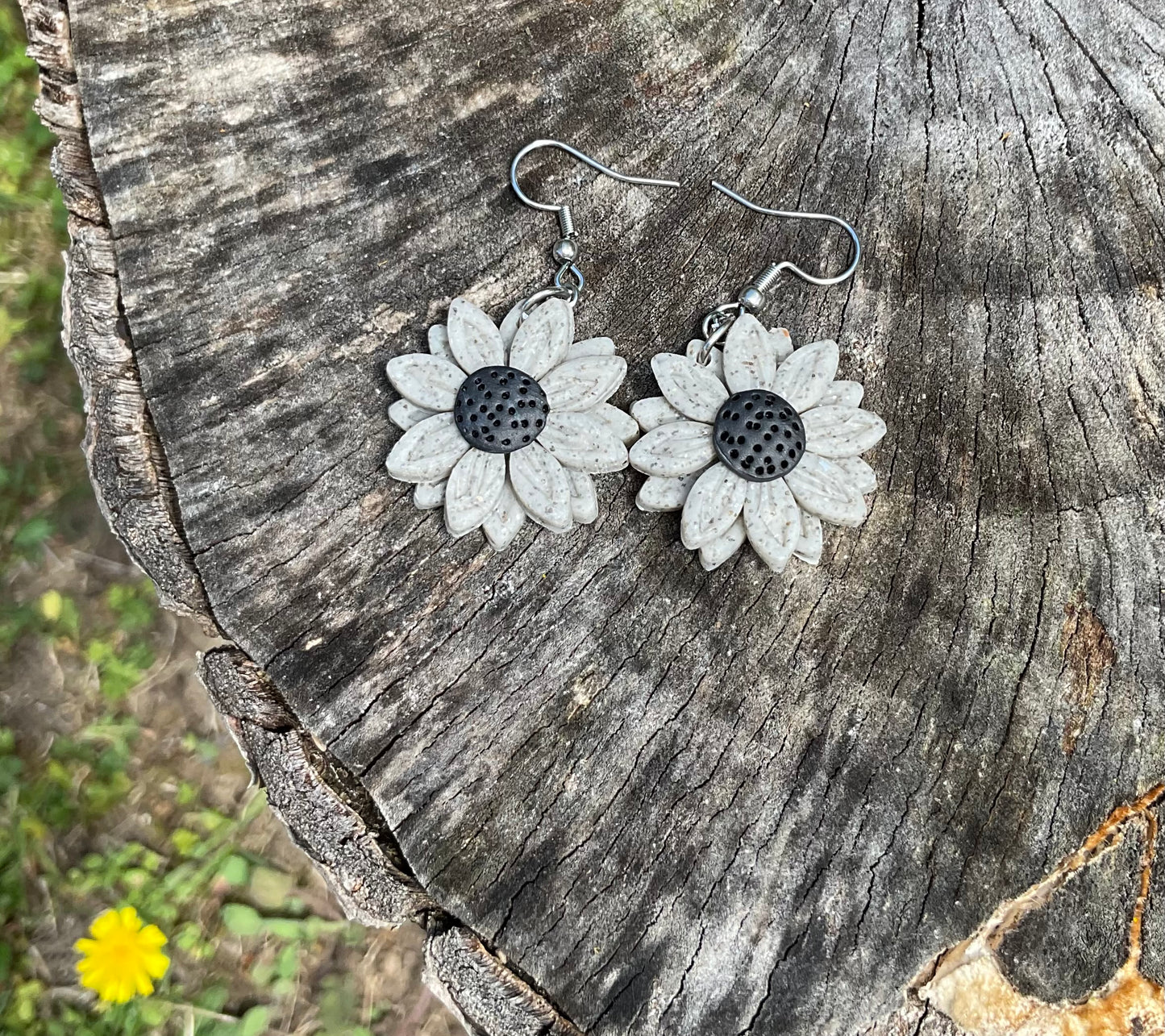 Granite Daisies – Polymer Clay Earrings NZ