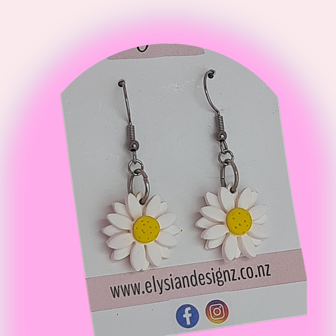 Daisy Danglies – NZ Polymer Clay Earrings